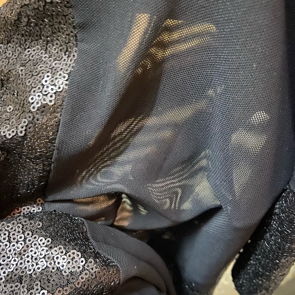 Prettylittlething king Dress.Size - Fit M - Picture 14 of 16